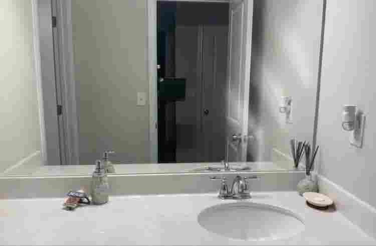 Room for rent in Stonecrest GA!!