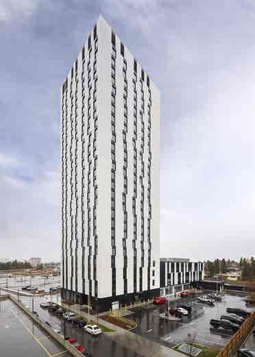 Lease Takeover – Furnished Studio
