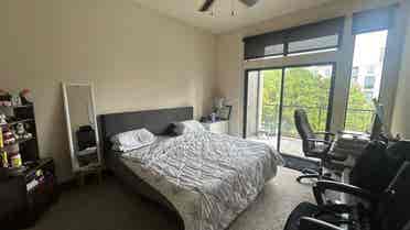 Galleria apartment for sub lease