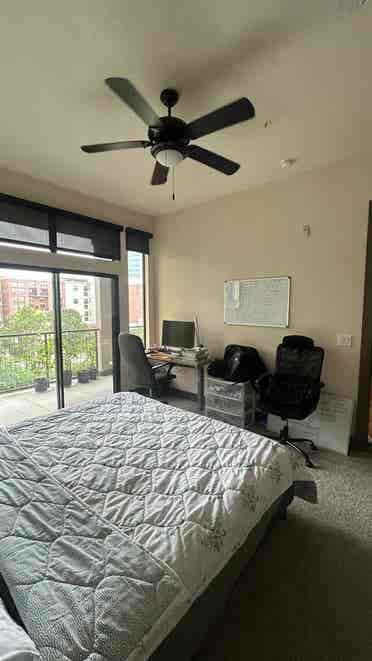 Galleria apartment for sub lease