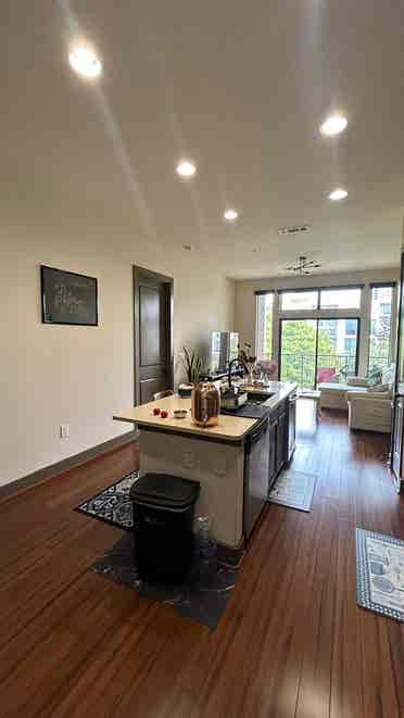 Galleria apartment for sub lease