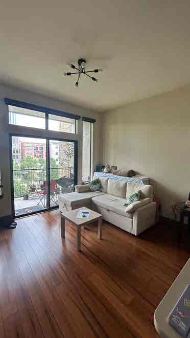 Galleria apartment for sub lease