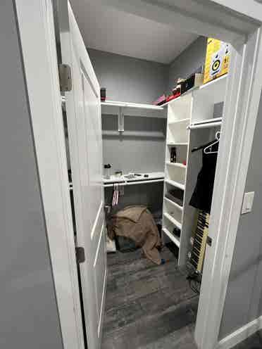 Temporary stay in Ktown apartment
