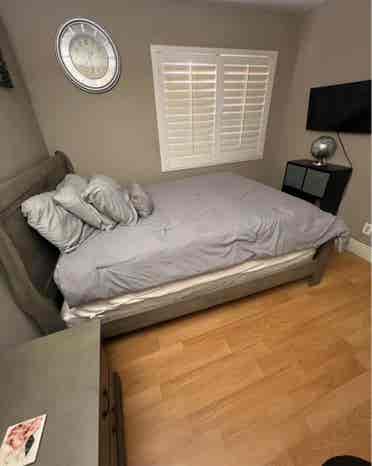 Prime location Henderson home