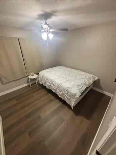 R
oom for rent