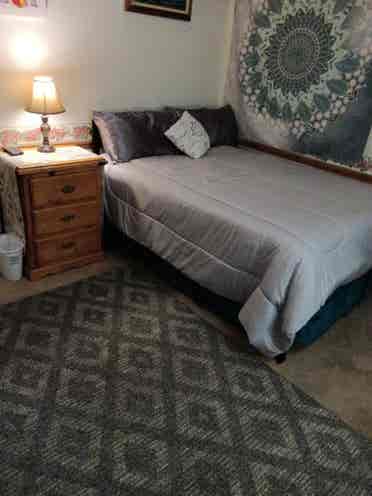 Room for rent furnished