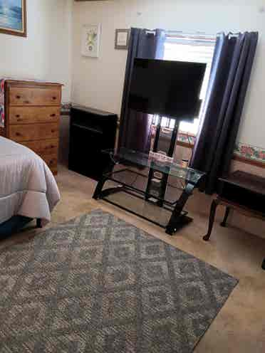 Room for rent furnished