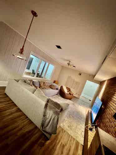 Large room available immediately