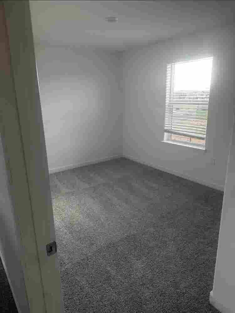 Room Available Now
- Female Roommate
