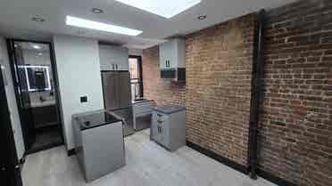 ++STUNNER+++ Bath Renovated