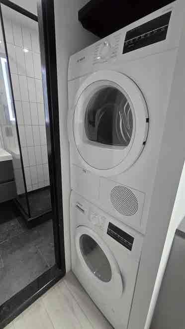 ++STUNNER+++ Bath Renovated