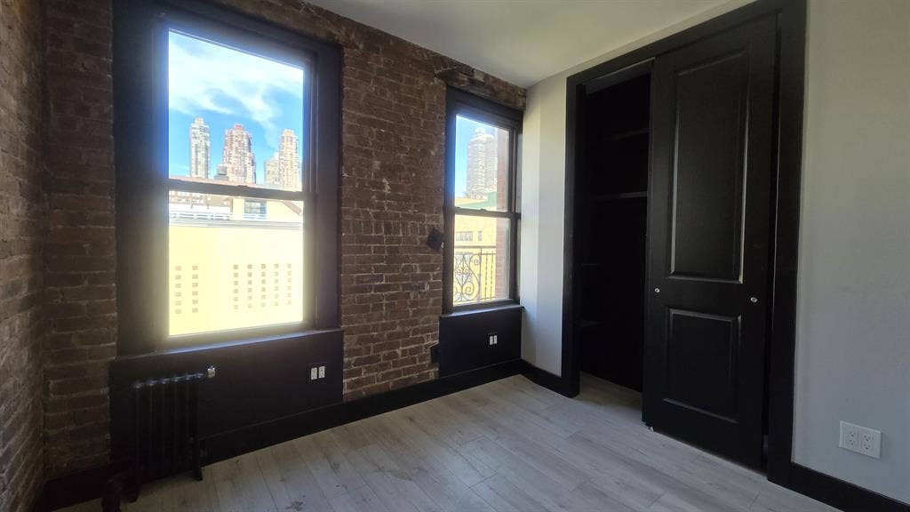 ++STUNNER+++ Bath Renovated
