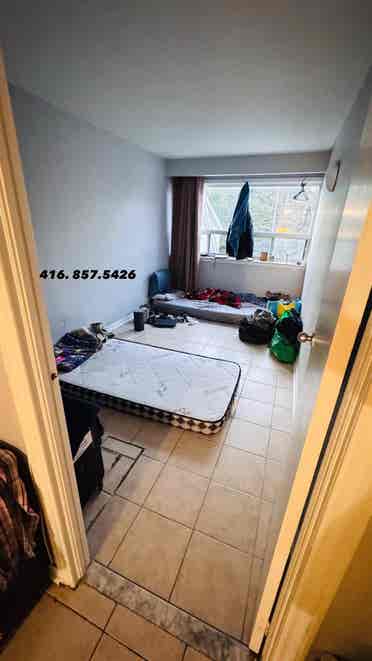 Looking for a couple or 2 person