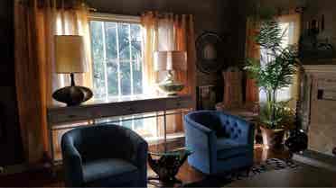 Mid City Private Room Available