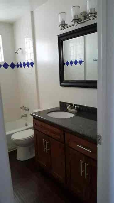 Looking for Roommate | Move-in June