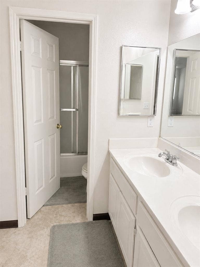Room w/Sharebath Peaceful Location