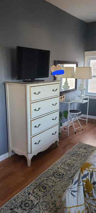Large Furnished Room in Attic