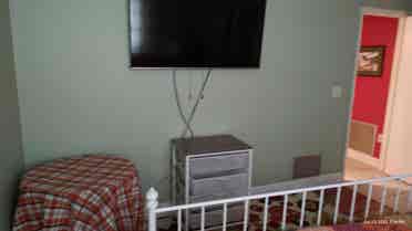 Looking for roommate