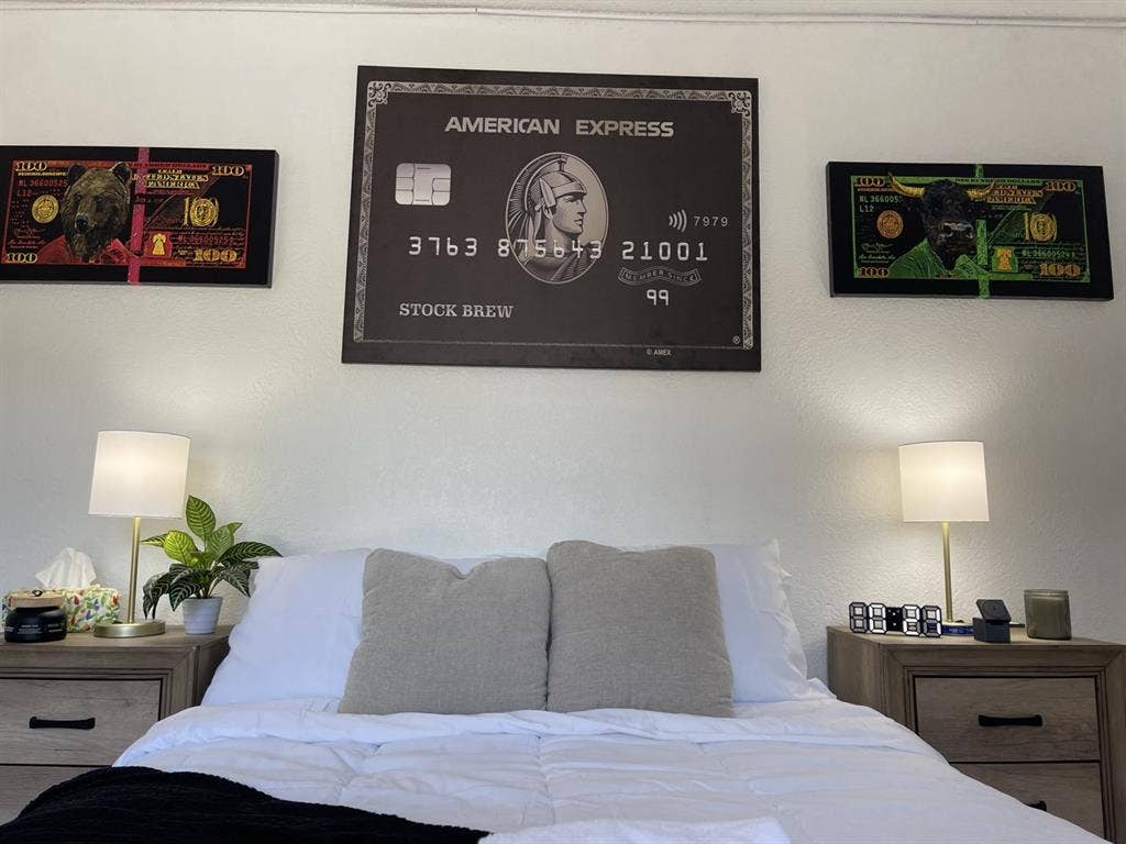 Furnished Luxury Styled Room