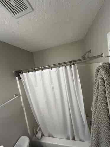 ROOM FOR RENT!  Clemson!