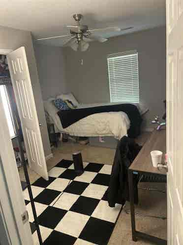 ROOM FOR RENT!  Clemson!