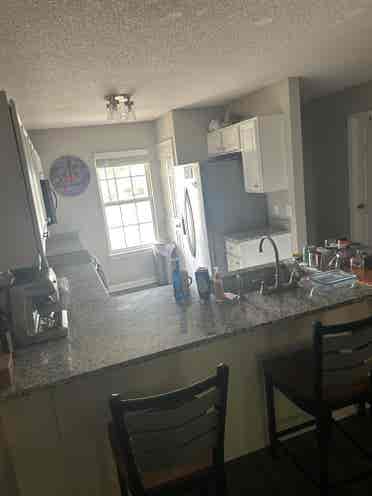 ROOM FOR RENT!  Clemson!
