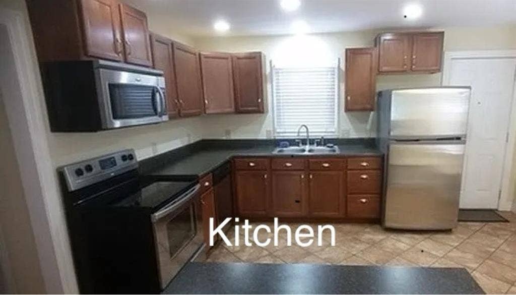 E. Nashville- 1 Bed / Bath / Room