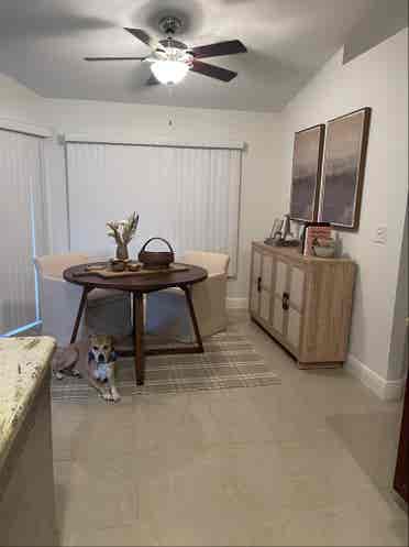 Room available to rent