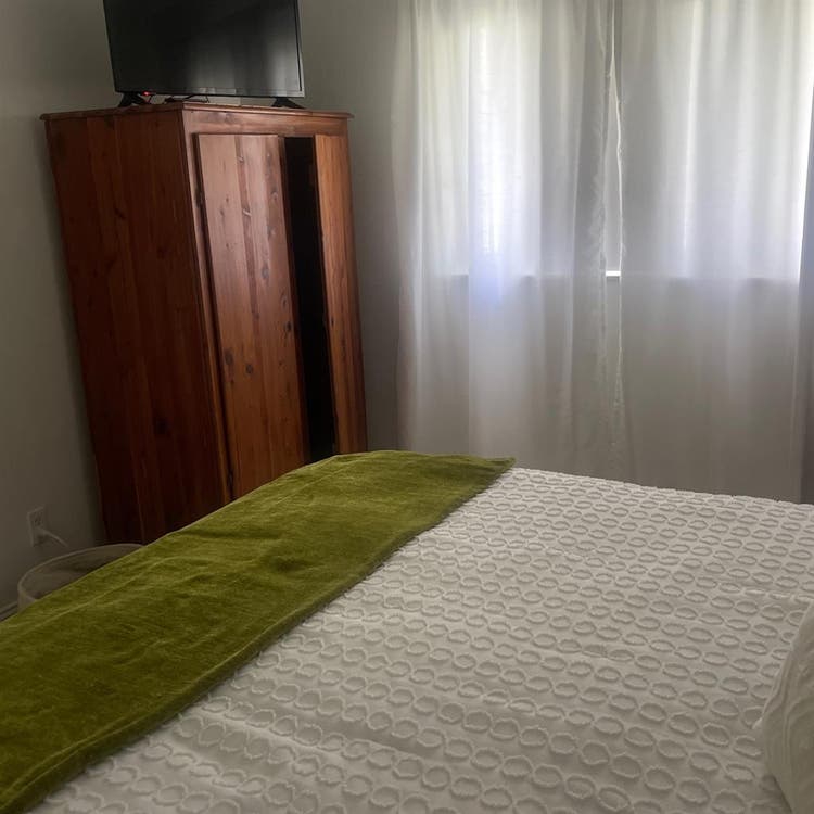 Room available to rent