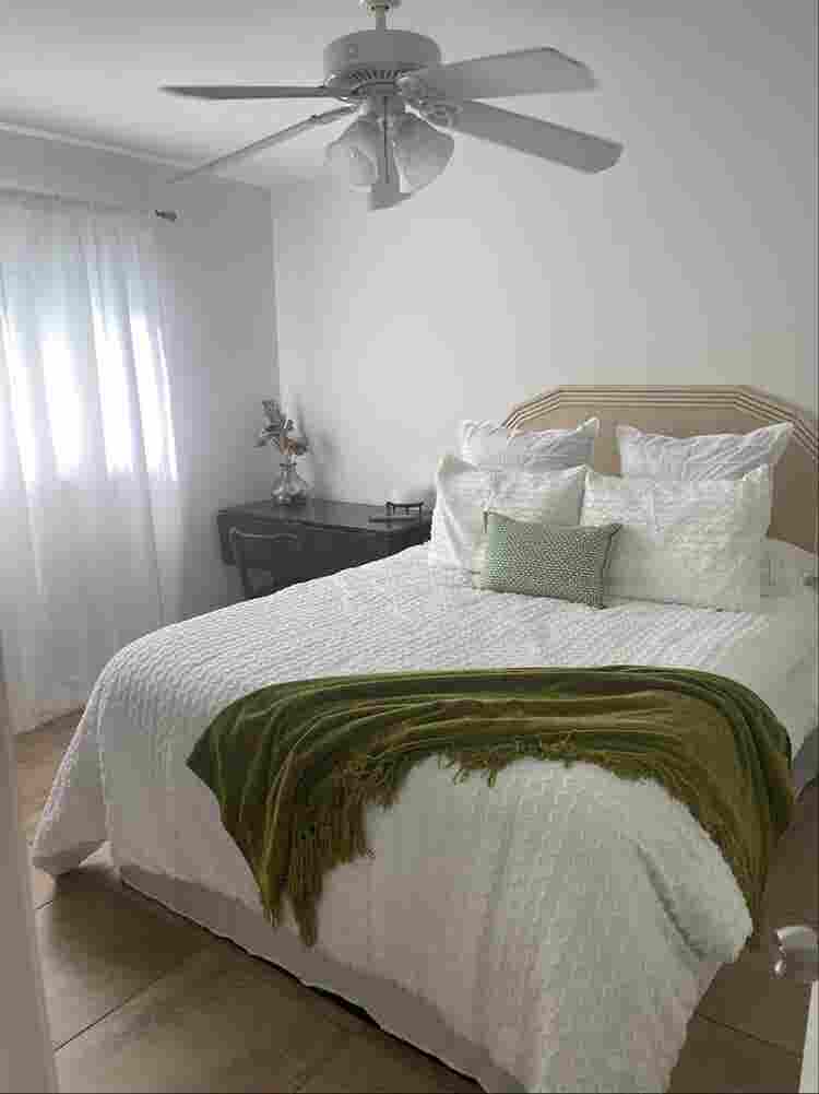 Room available to rent
