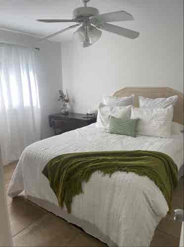 Room available to rent