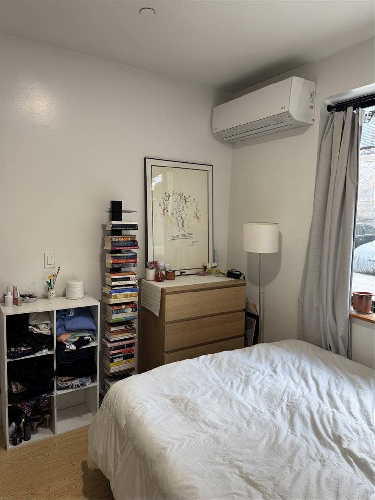 Room with Private Bathroom!