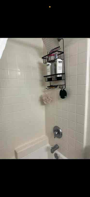 Beautiful room available July 1st