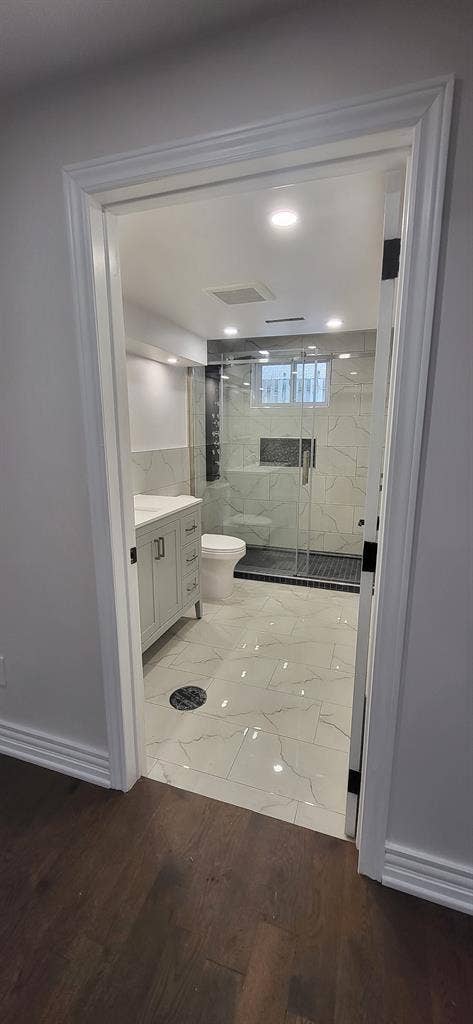 Amazing split levels house for sale