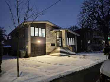 Amazing split levels house for sale