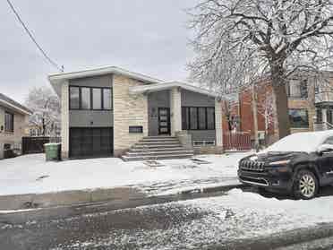 Amazing split levels house for sale