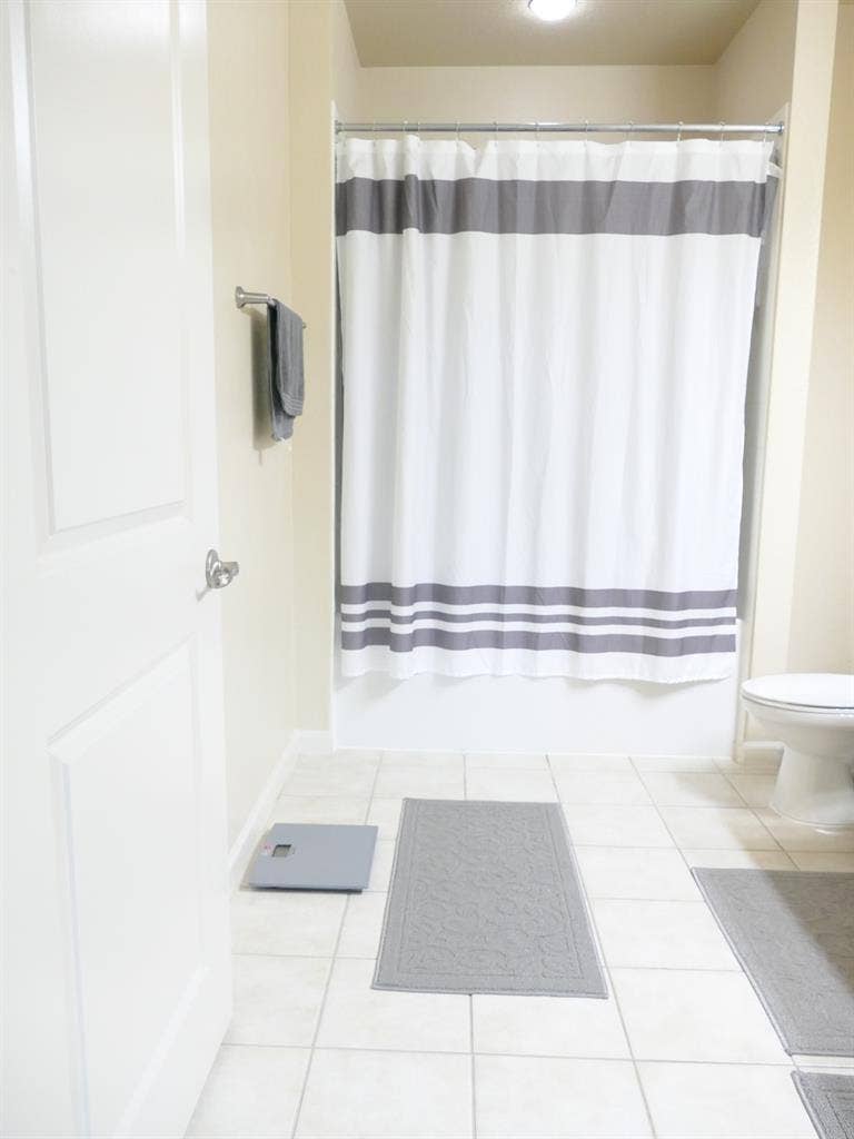 Room by Millenia lakes 2bedroom