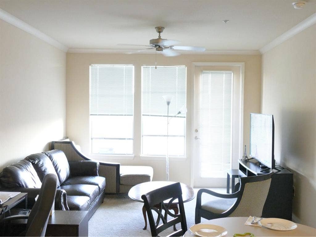 Room by Millenia lakes 2bedroom