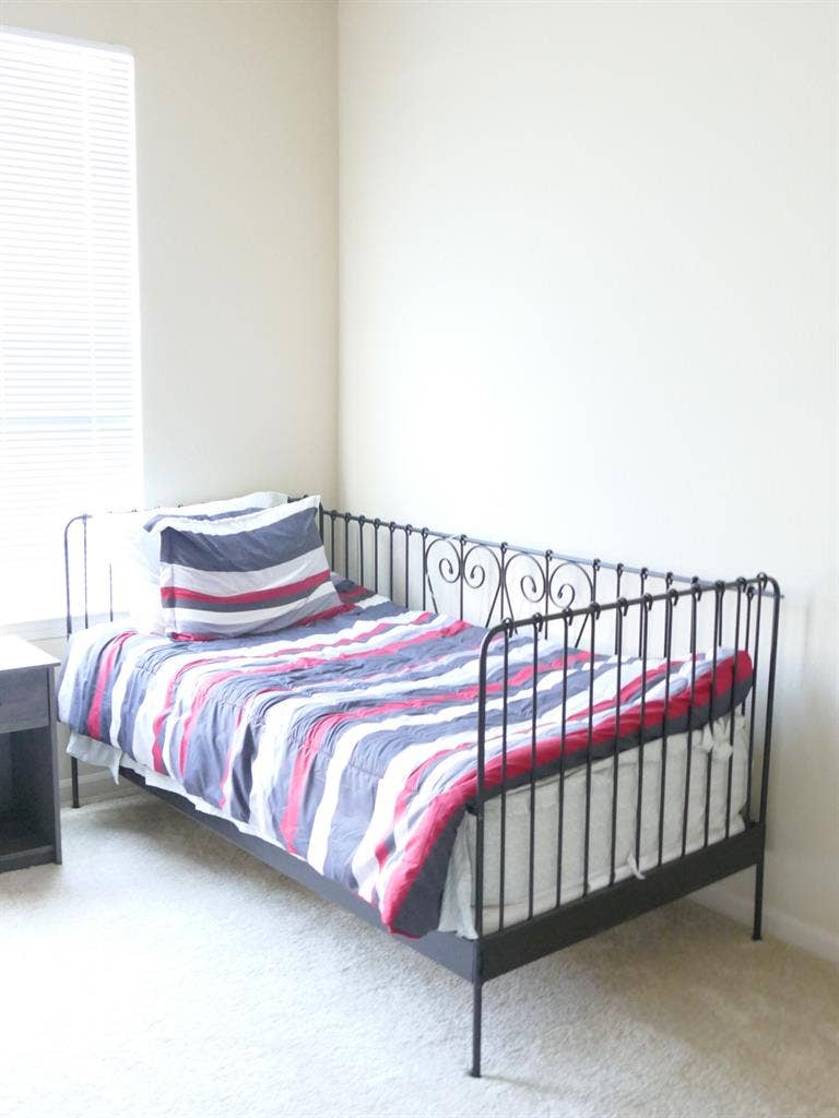 Room by Millenia lakes 2bedroom