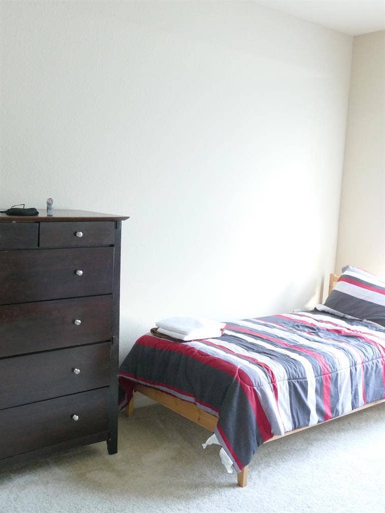 Room by Millenia lakes 2bedroom