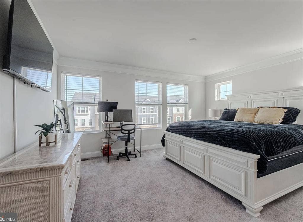 Big townhouse in Millsboro Delaware