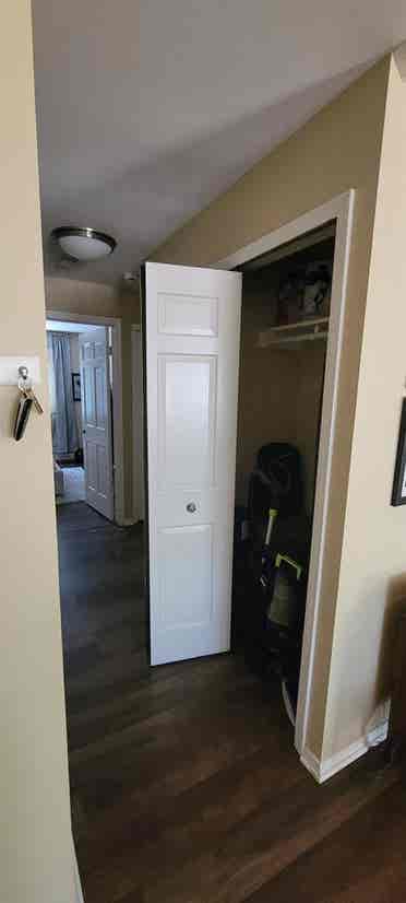 Private Room at Yorktown Apartments