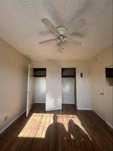 ROOM for RENT - MAYWOOD CA