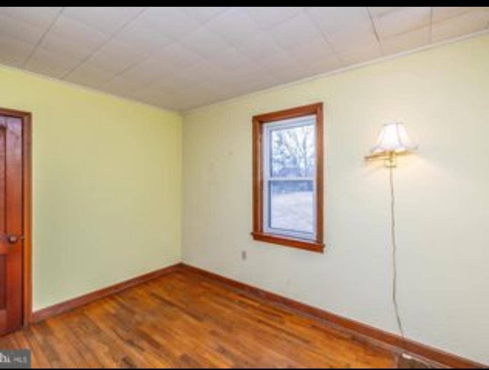 Room for Rent Starting August 1st