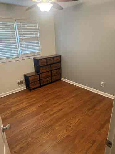Room for One in Parkville/Carney