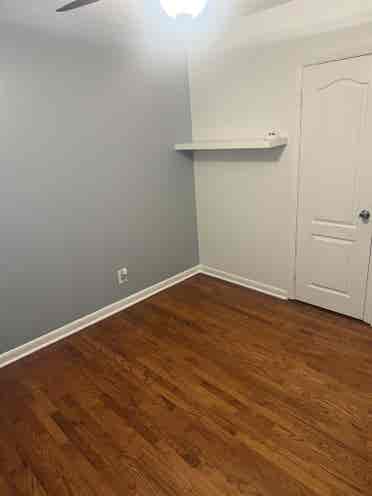 Room for One in Parkville/Carney