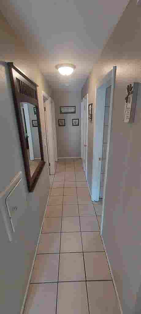 Private Bdrm W/ Private HALF Bath!