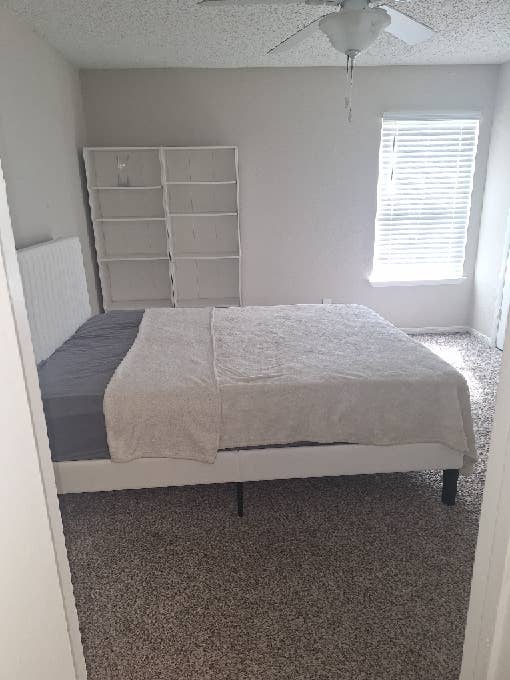 1 bedroom private bath