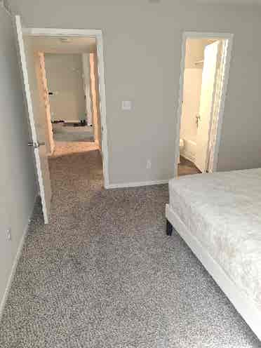 1 bedroom private bath