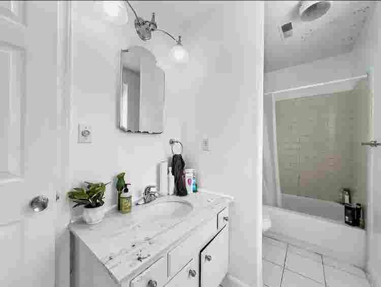 Private and Shared Bath Options